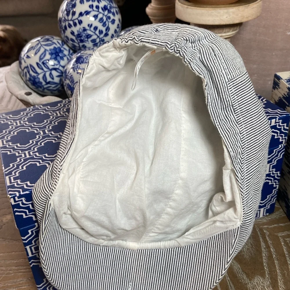 Toddler Boys Blue & White Seersucker Stripe Newsboy Cap Hat
